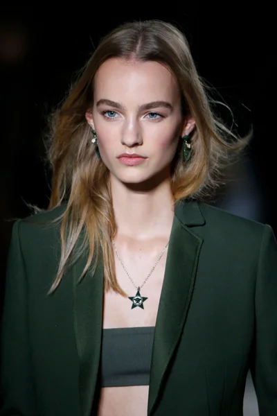 Look 124